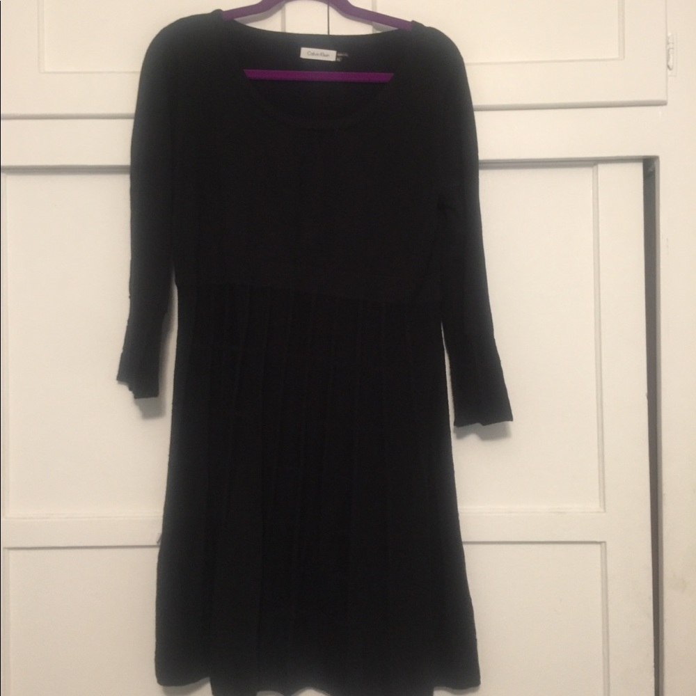 Quarter sleeve sweater dress